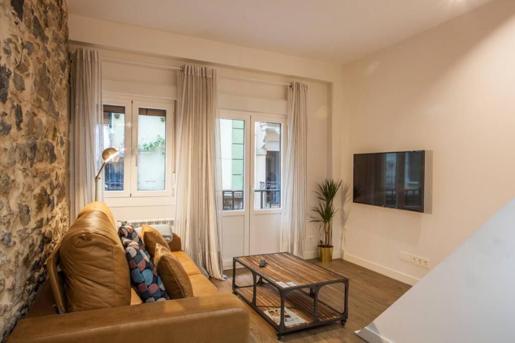 Bonito Apartamento, Nuevo Y En El Casco Viejo!!! Apartment Билбао Екстериор снимка